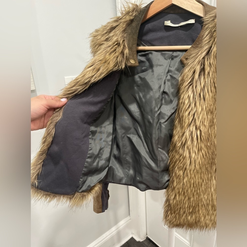 Twelfth Street by Cynthia Vincent Women's Luxurious Leather & Fur Jacket Sz L - Picture 3 of 9